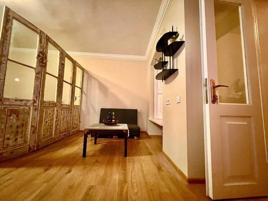 Апартаменты In Old