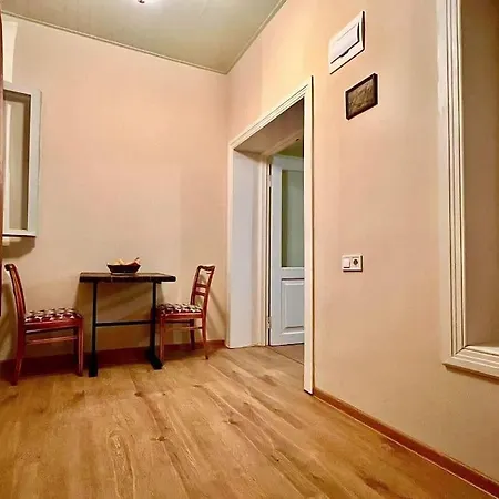 Apartment In Old Тбилиси Экстерьер фото